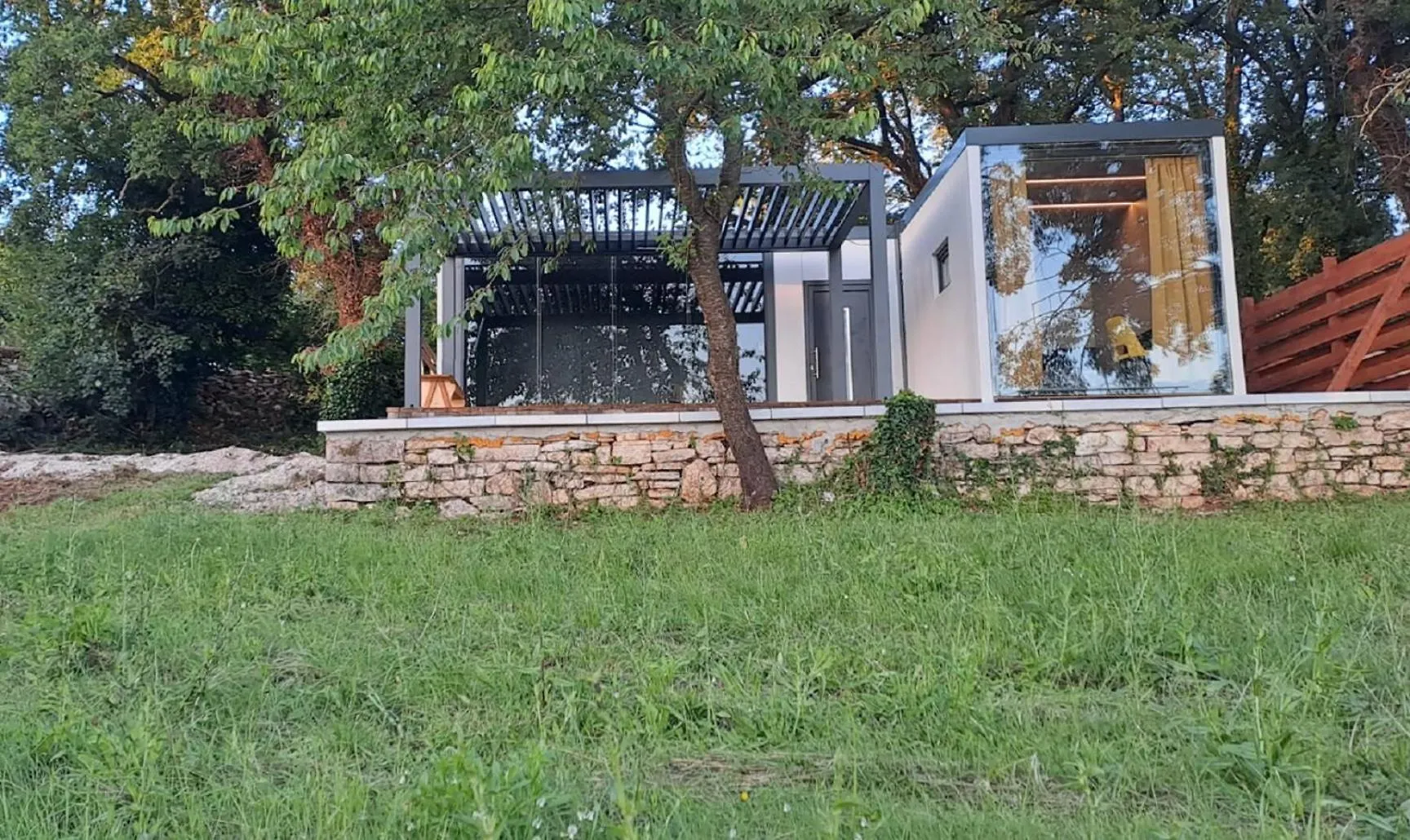 Apartment Green Luxury Homes Veli Jezenj