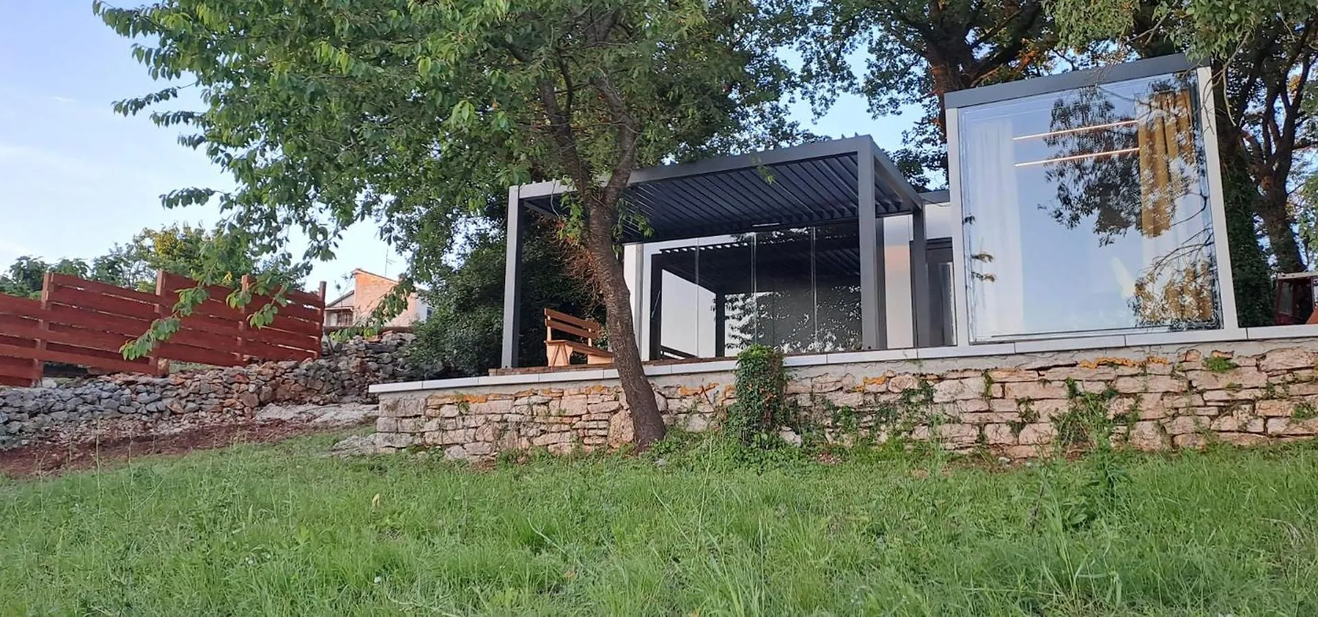 Green Luxury Homes Veli Jezenj